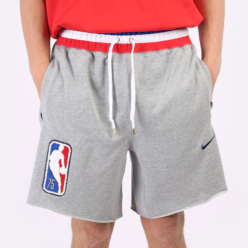 мужские серые шорты  Nike Team 31 Courtside NBA Shorts DB1785-063 - цена, описание, фото 3